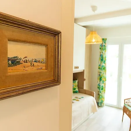 Apartment Olivia By Yohome A Vicino La Spiaggia