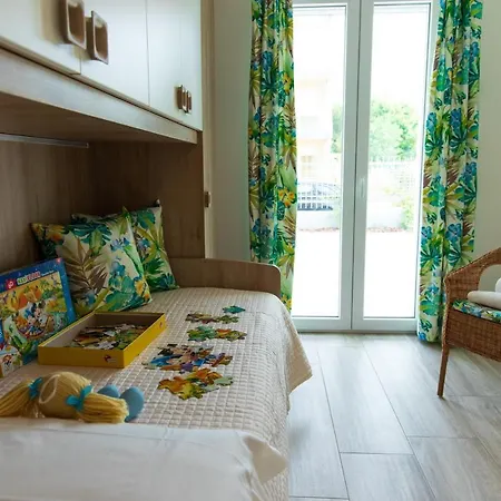 Olivia By Yohome A Vicino La Spiaggia Apartment *