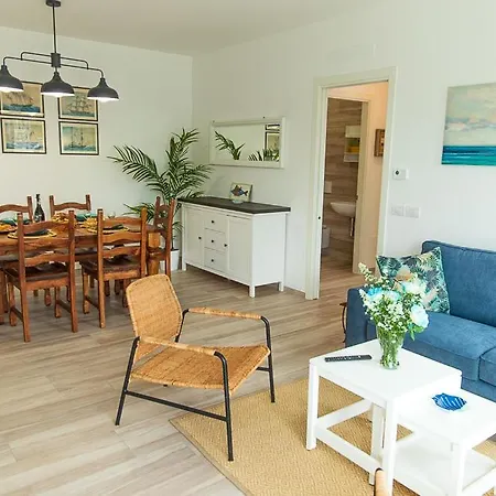 Apartment Olivia By Yohome A Vicino La Spiaggia