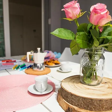 Olivia By Yohome A Vicino La Spiaggia Apartment *